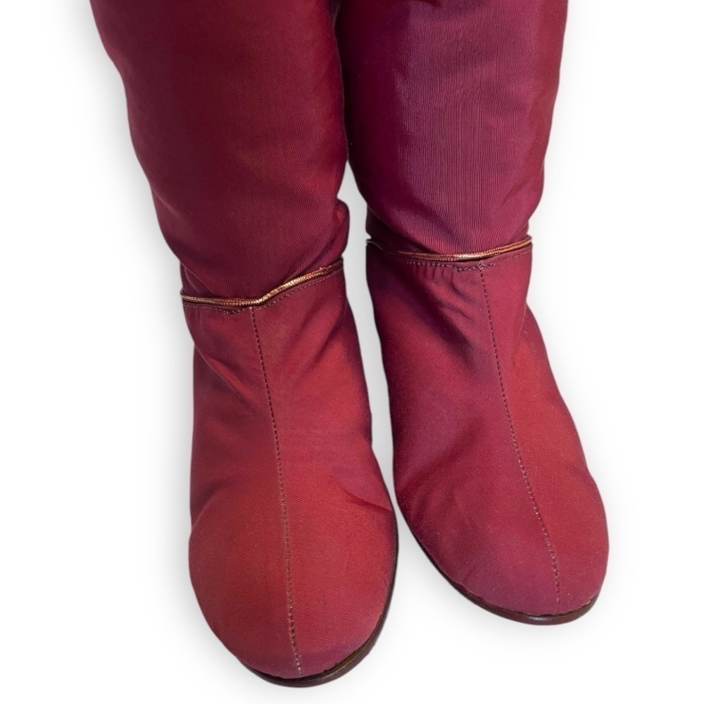Vintage 1970's down filled maroon red knee high puffer boots pristine condition - Picture 10 of 10